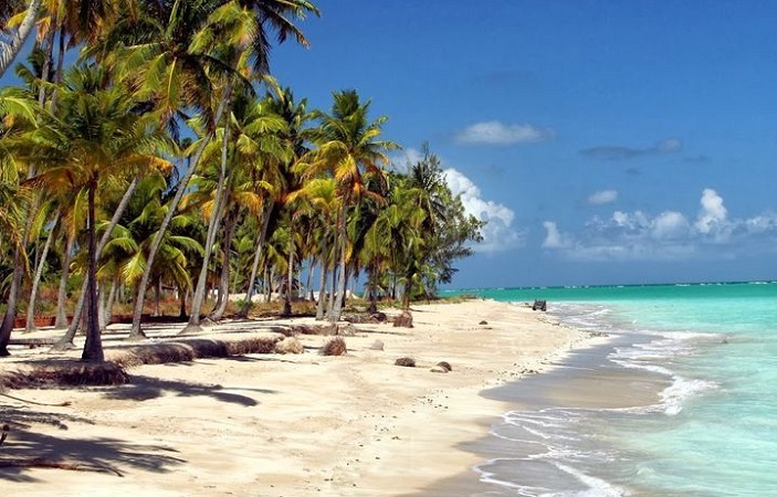 Praia de Antunes é um dos principais destinos para colocar no roteiro de 1 dia em Maragogi