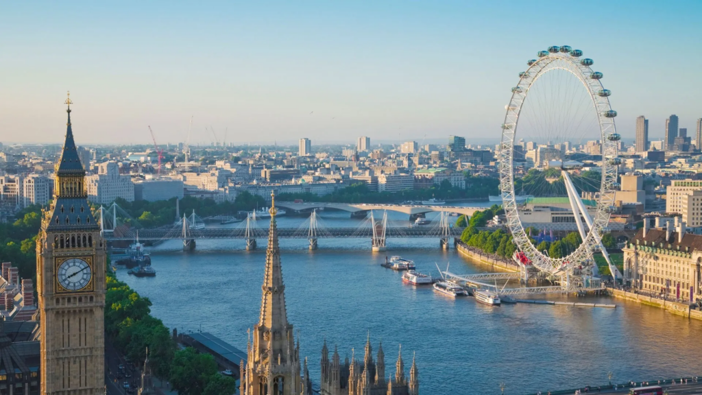 Rio Tâmisa em Londres