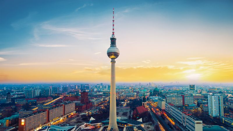 Berliner Fernsehturm em Berlim