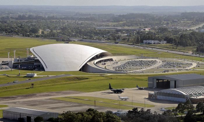 Aeroporo Carrasco em Montevidéu no Uruguai