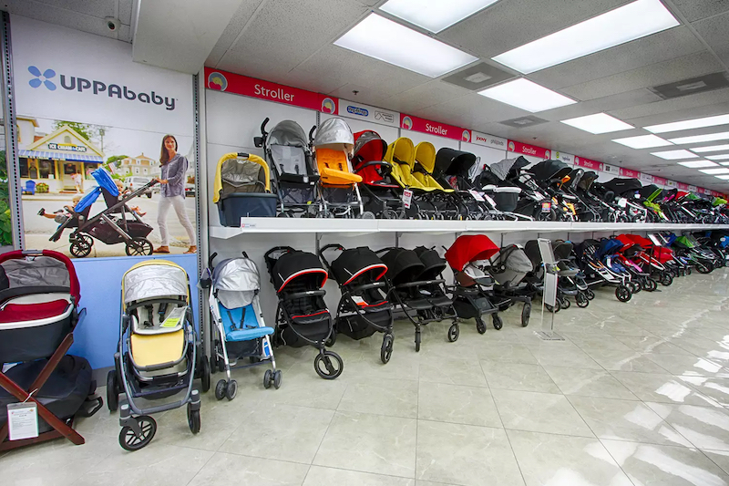 Carrinhos de bebê na loja MacroBaby em Orlando