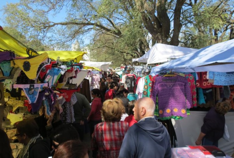 Feira de rua em Montevidéu