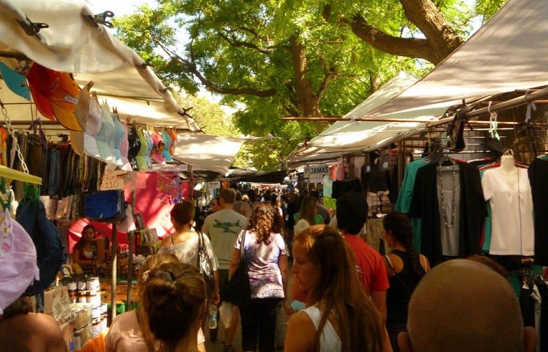 Feira Villa Biarritz em Montevidéu