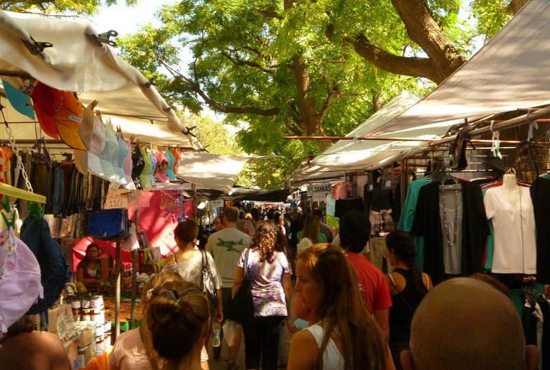 Feira Villa Biarritz em Montevidéu