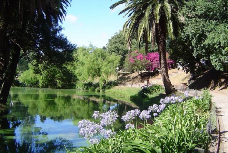 Parque Rodó na primavera em Montevidéu