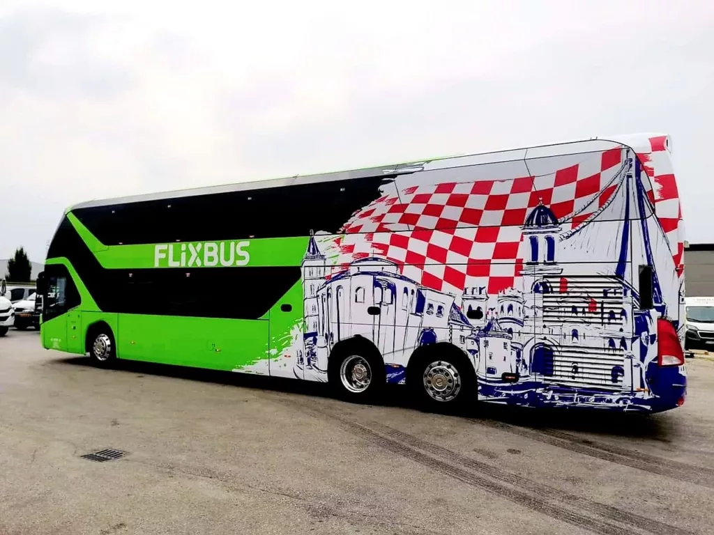 Ônibus Flixbus que circula na Croácia