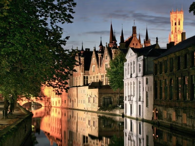 Canal em Bruges na Bélgica