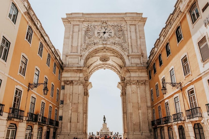 Arco e Rua Augusta