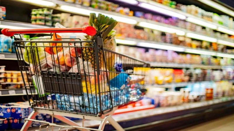 Carrinho de compras no supermercado em Orlando