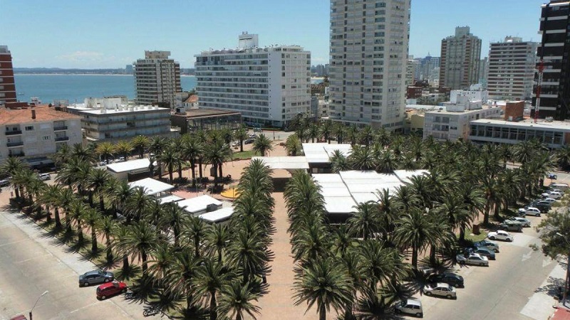 Plaza Artigas em Punta del Este