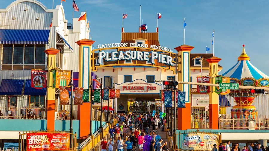 Historic Pleasure Pier - Galveston