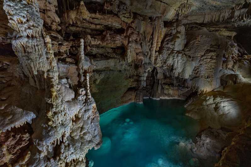 Natural Bridge Caverns - San Antonio