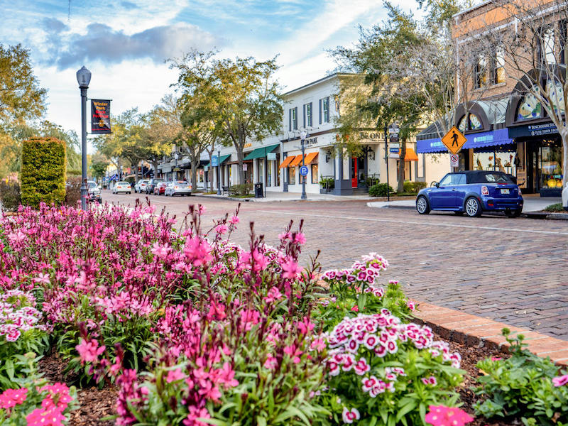 Flores na rua em Winter Park