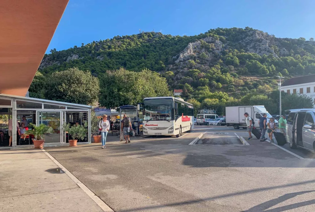 Ônibus em Hvar