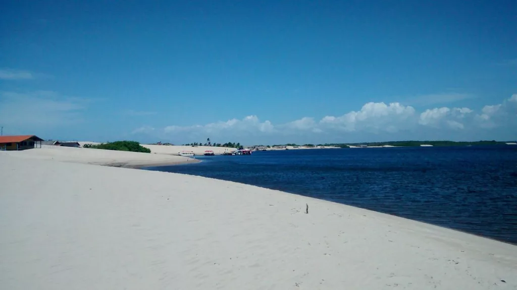 Melhores praias perto dos Lençóis Maranhenses