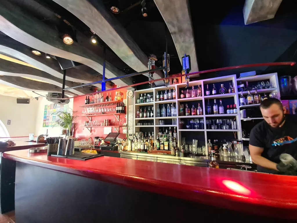 Bar Aloha