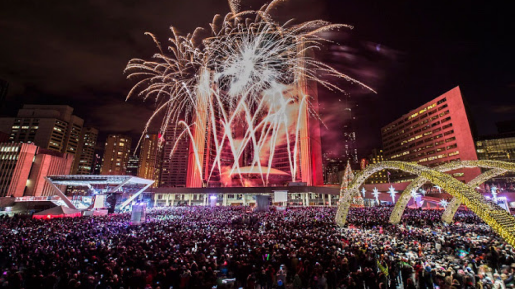 Ano Novo na Nathan Phillips Square