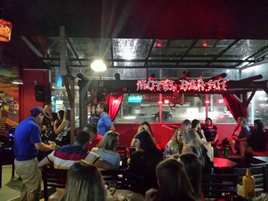 Melhores bares e pubs em Balneário Camboriú