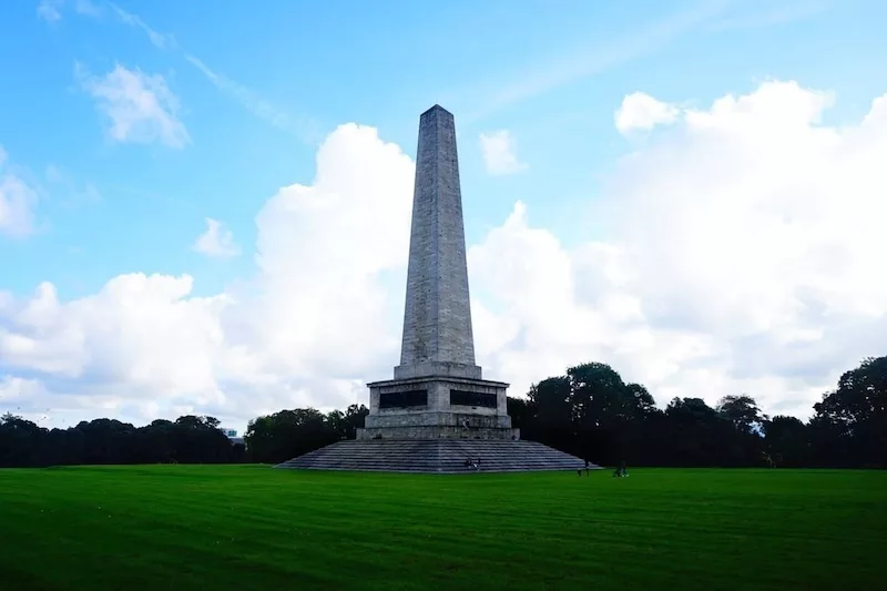 Monumento Wellington no Phoenix Park em Dublin