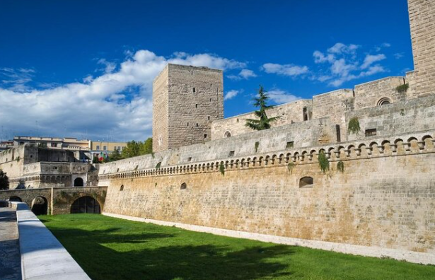 Castello Normanno-Svevo / Castelo Normando-Suábio em Bari