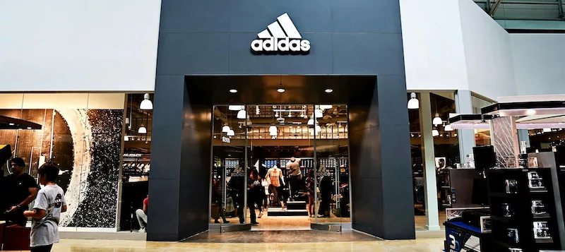 Adidas Factory Outlet Store no Dolphin Mall em Miami