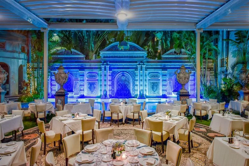 Interior do restaurante Gianni’s at The Villa Casa Casuarina em Miami