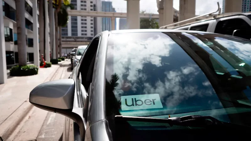 Carro de Uber em Miami