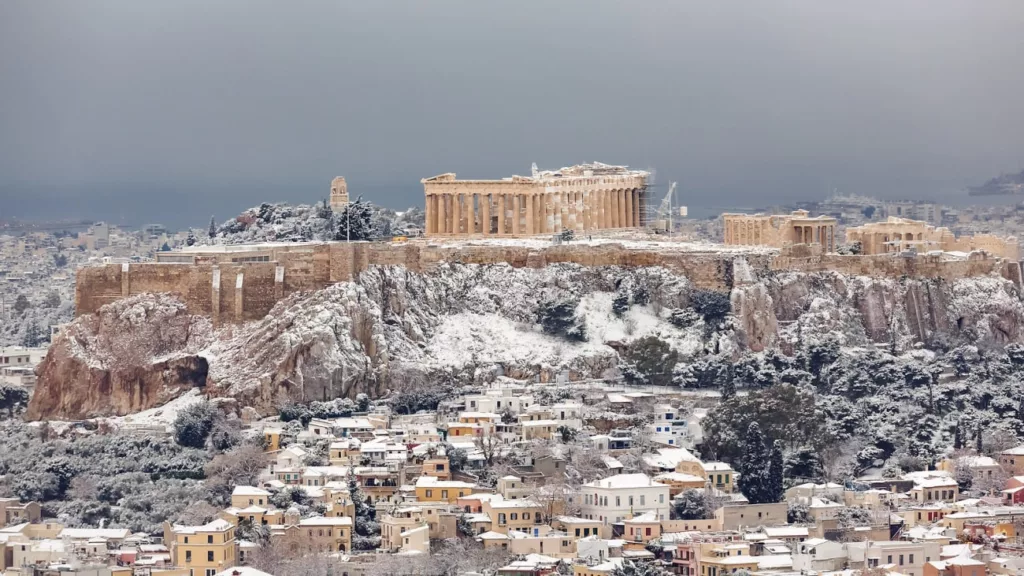 Como é e o que fazer no inverno em Atenas