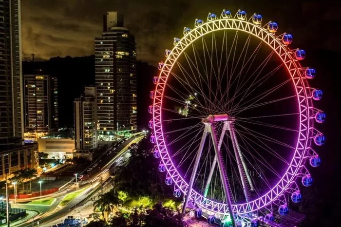 Passeios para fazer à noite em Balneário Camboriú