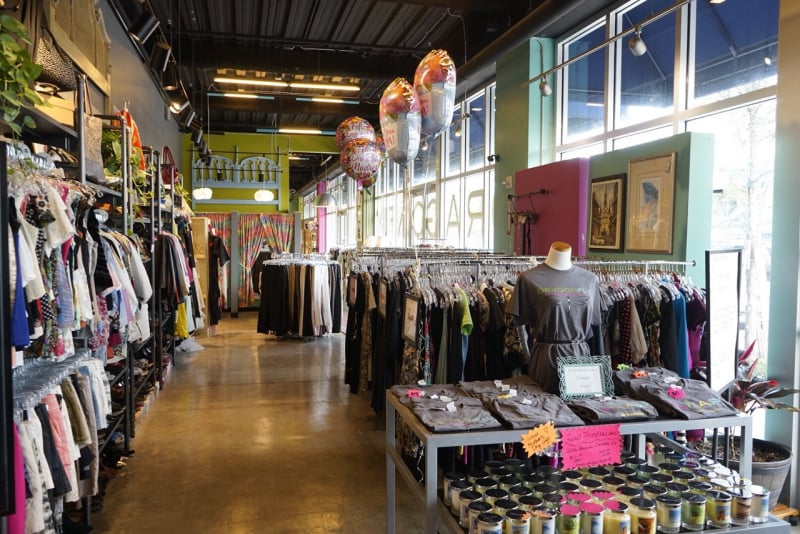 Brechó Dragonfly Thrift Boutique em Miami
