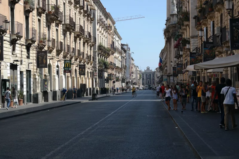 Via Etnea em Catania