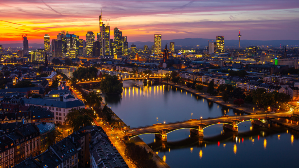 Frankfurt durante a noite