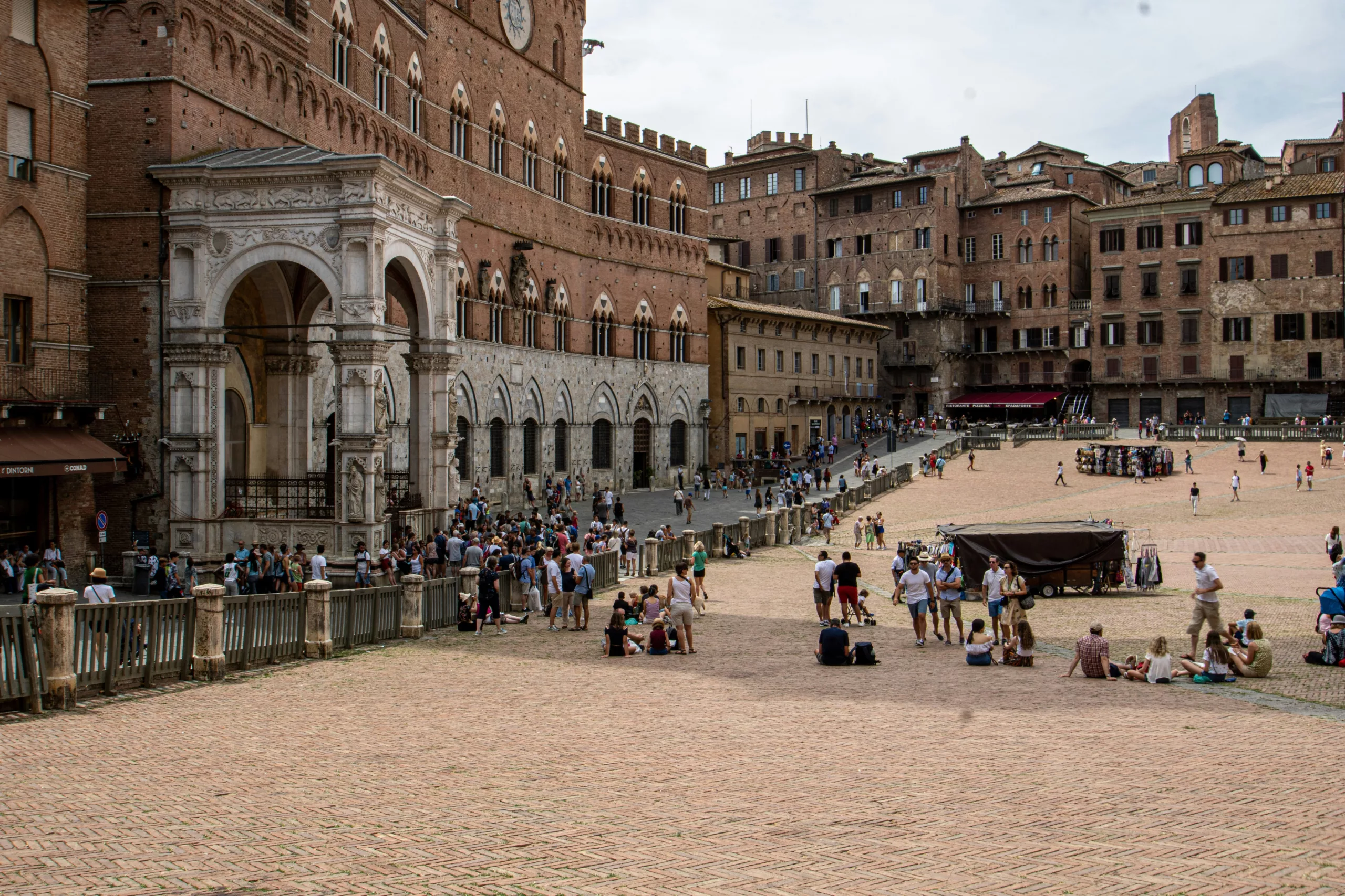 Como planejar uma viagem completa a Siena