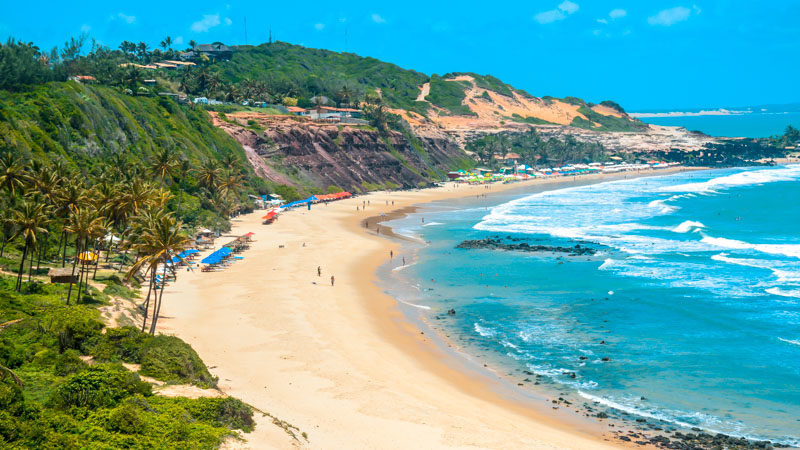 Dia ensolarado na Praia de Pipa