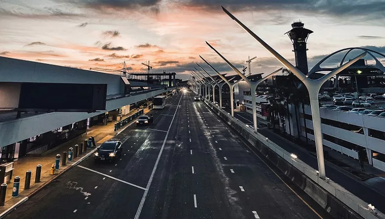 Maneiras de ir do aeroporto ao centro de Anaheim