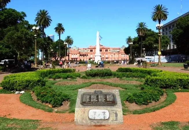 Passeio pela Plaza de Mayo em Buenos Aires