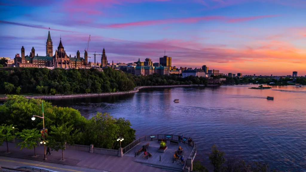 Ottawa no verão