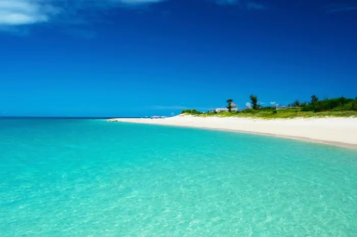 Onde ficam as praias mais bonitas do Japão