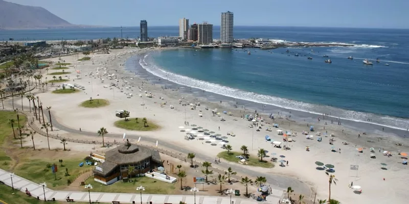 Praia Cavancha em Iquique