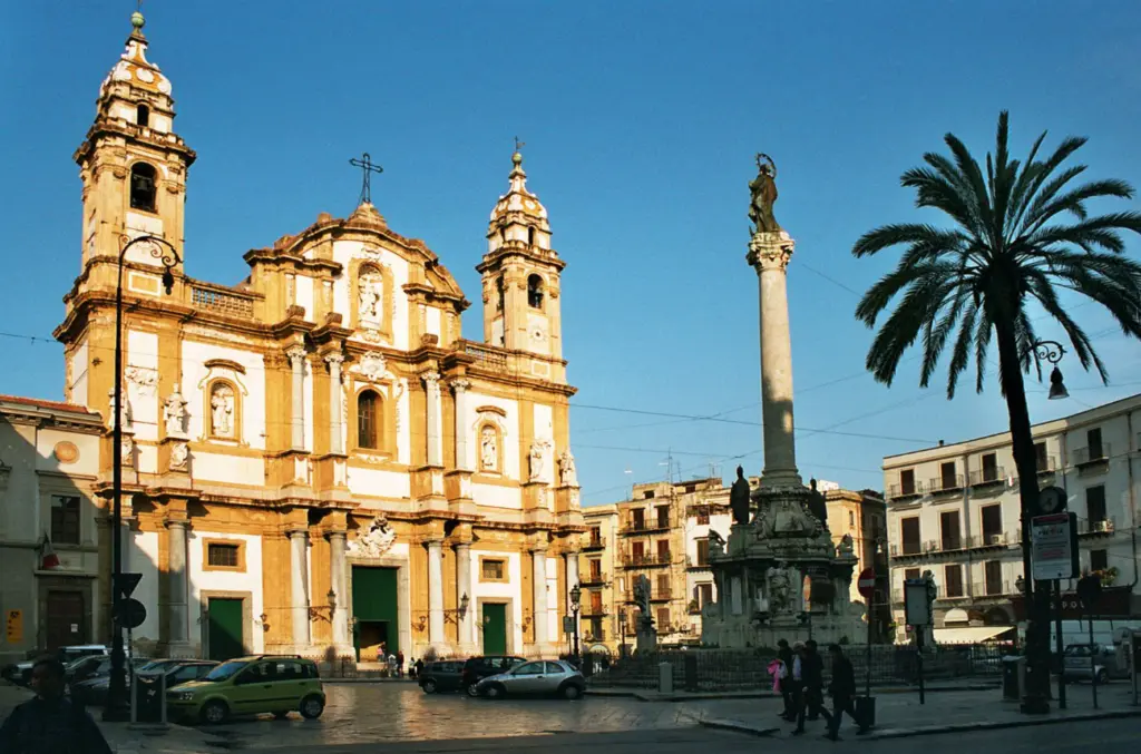 Piazza San Domenico