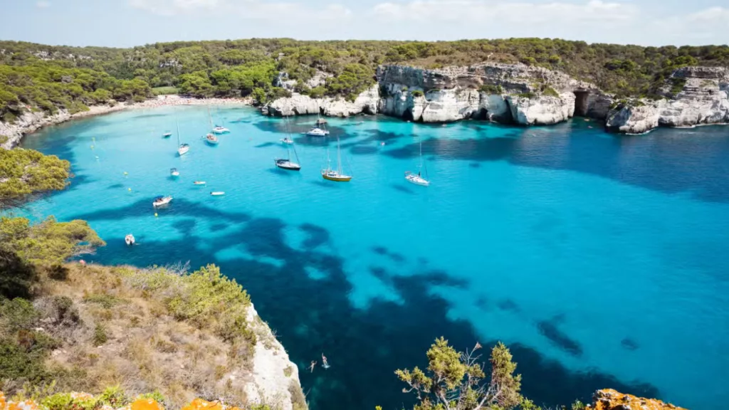 Onde comprar excursões e ingressos para Menorca e Espanha