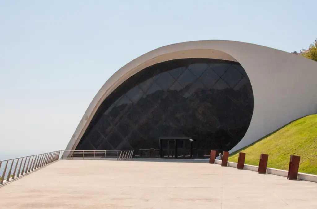 Auditório Oscar Niemeyer