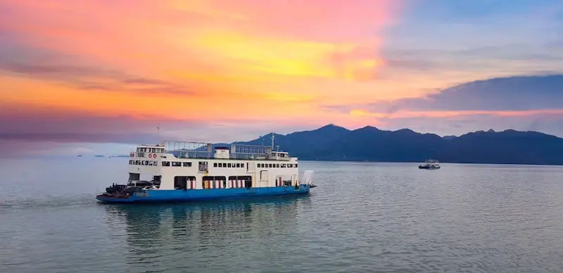 Ferry na Tailândia