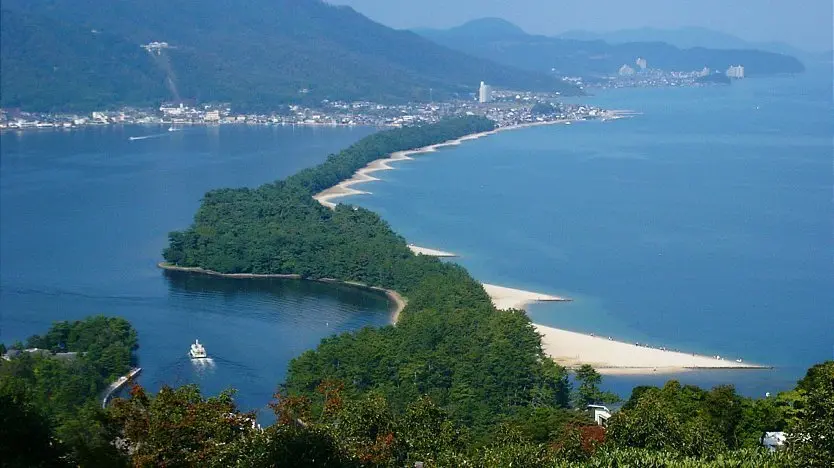 Amanohashidate