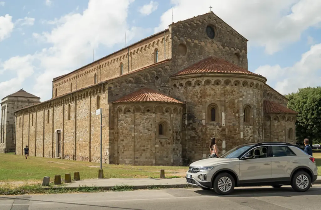 Aluguel de carros em Pisa