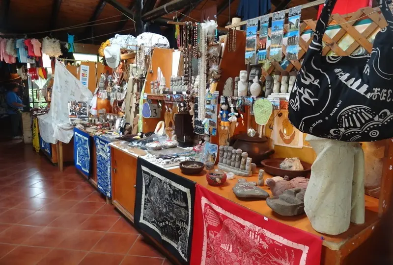 Mercado Artesanal em Hanga Roa na Ilha de Páscoa