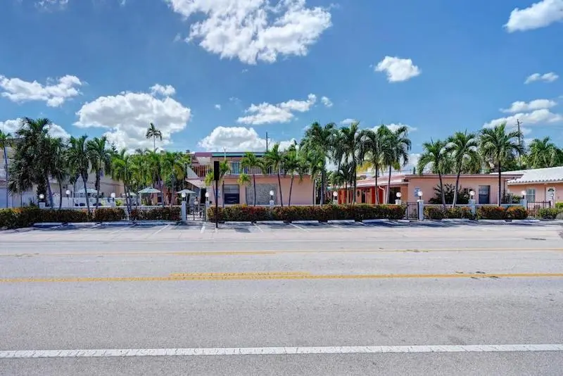 Fachada do Sea Garden by the Sea em Fort Lauderdale