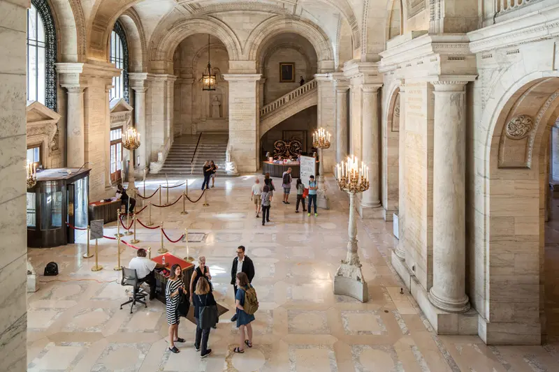 Hall de entrada da Biblioteca Pública de Nova York