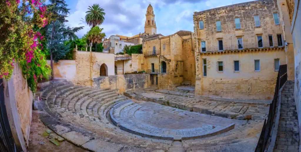 Ruínas do Teatro Romano