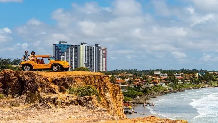 Passeio de buggy na Praia de Cotovelo em Parnamirim